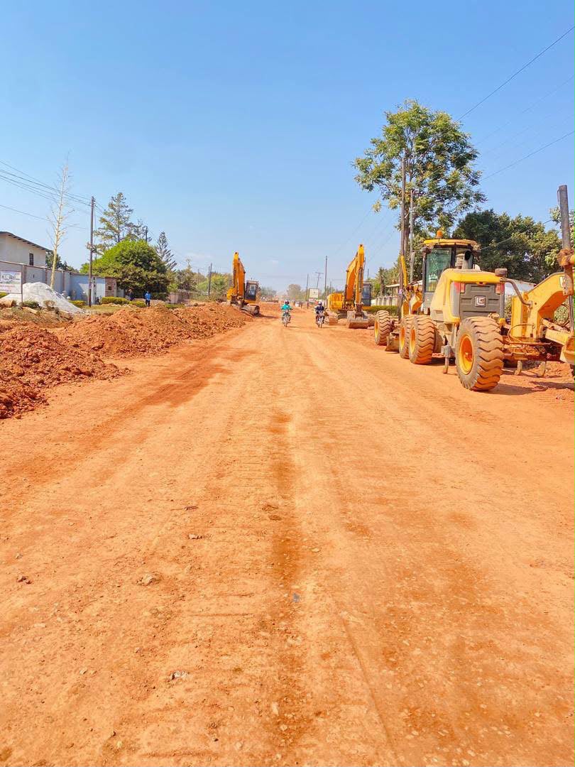LCC COMPLETES TWIN PALM ROAD BED PREPARATION, BITUMEN LAYING NEXT
